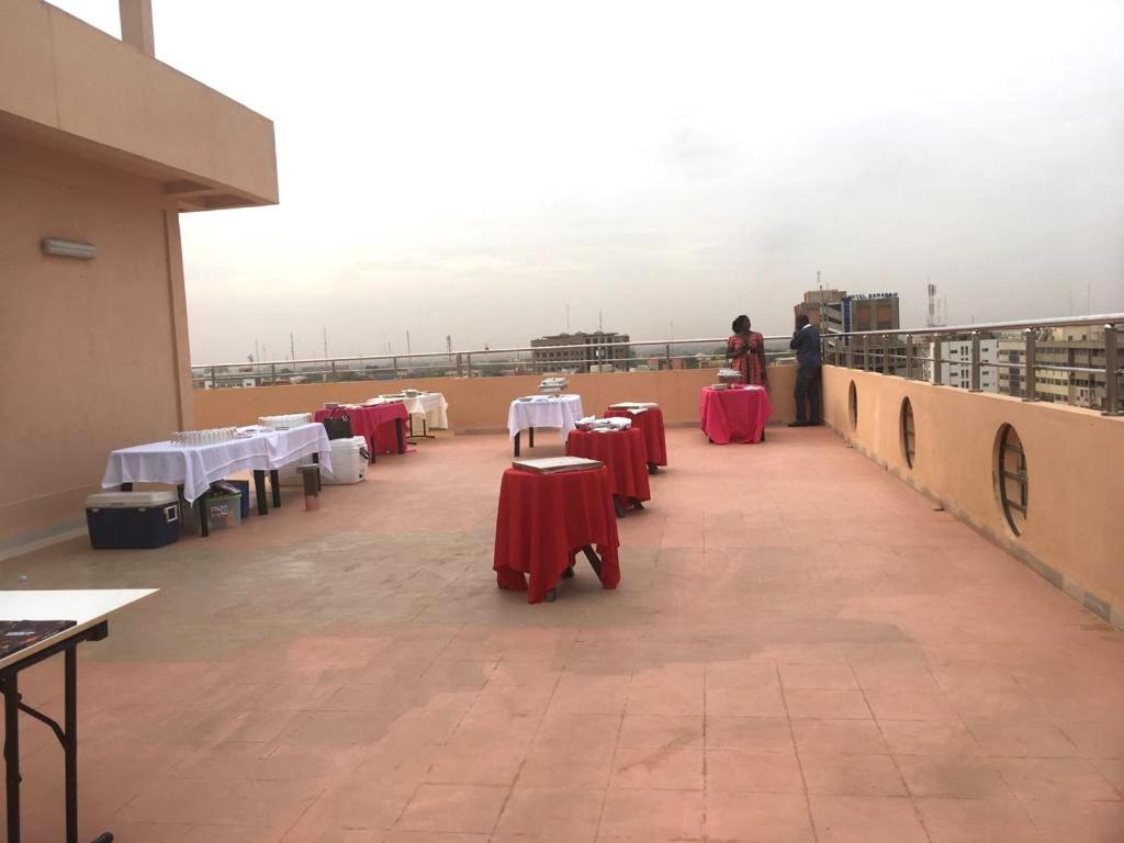 Hotel Les Fleurettes Ouagadougou Exterior foto